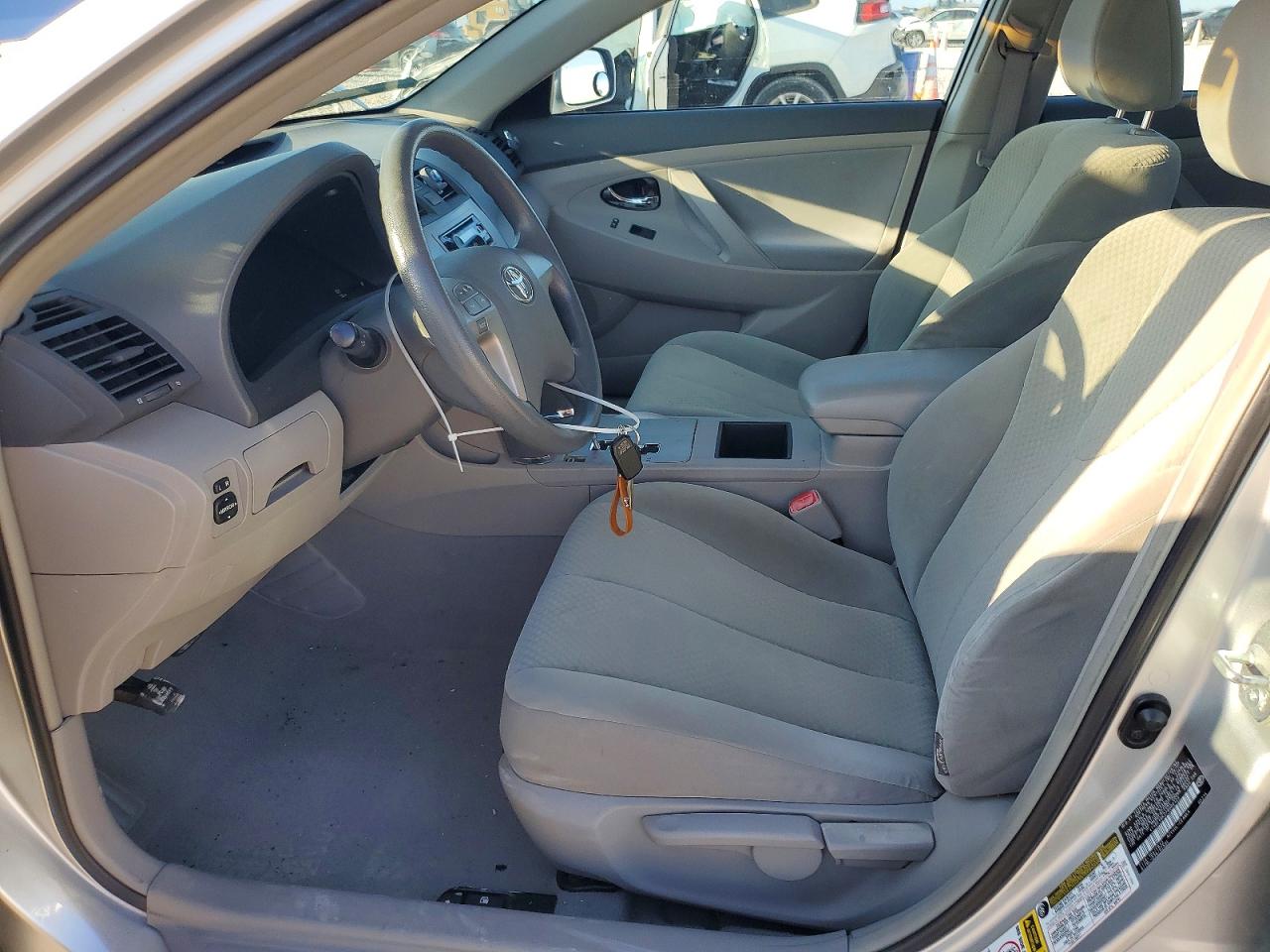 2007 TOYOTA CAMRY CE photo 13