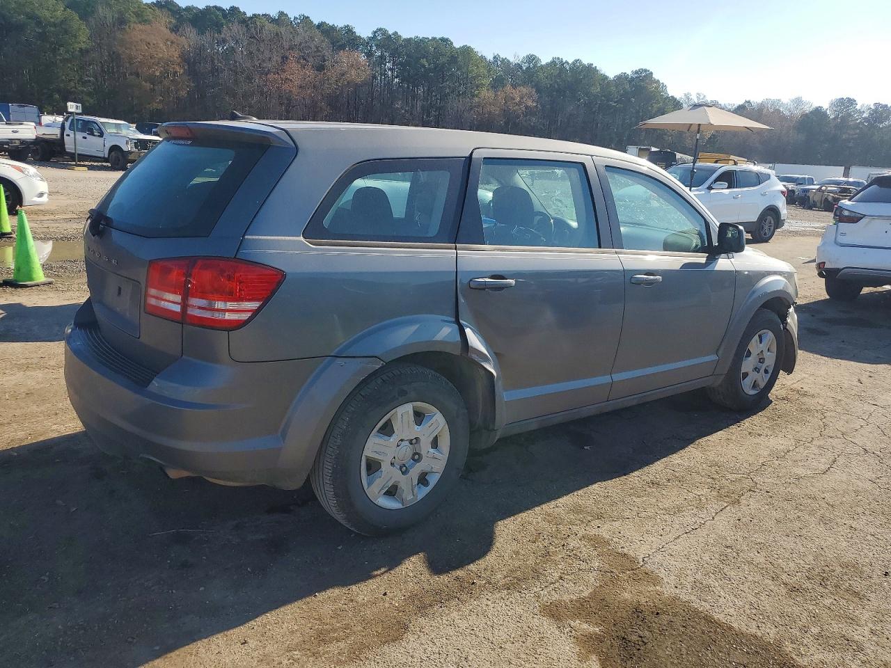 2012 DODGE JOURNEY SE photo 3