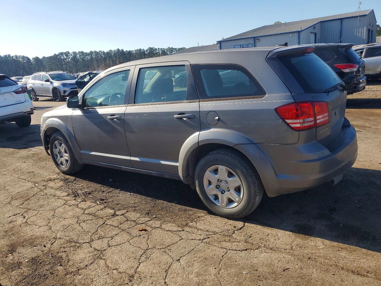 2012 DODGE JOURNEY SE photo 2