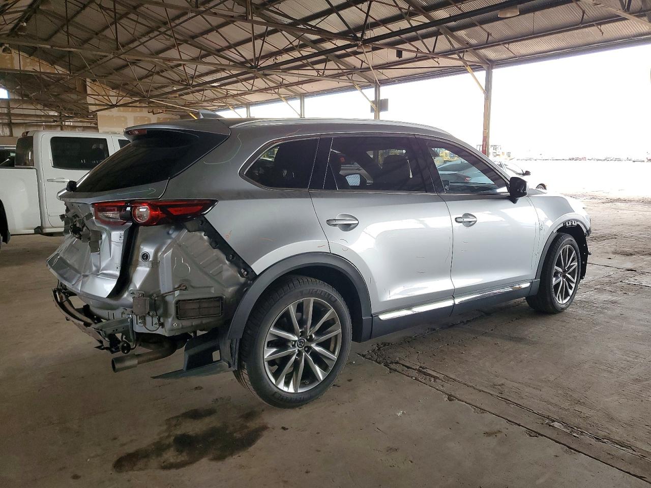 2018 MAZDA CX-9 SIGNATURE photo 3