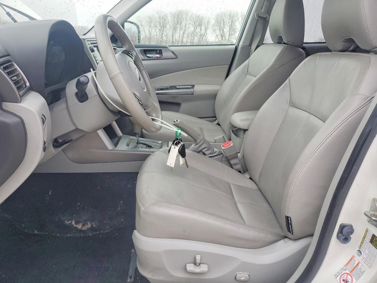 2013 SUBARU FORESTER LIMITED photo 7