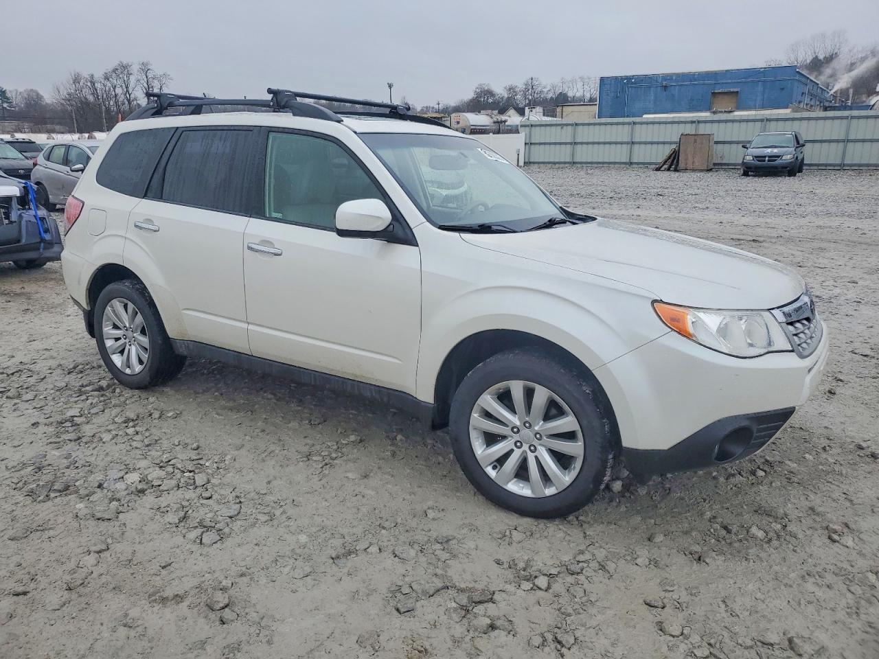 2013 SUBARU FORESTER LIMITED photo 4