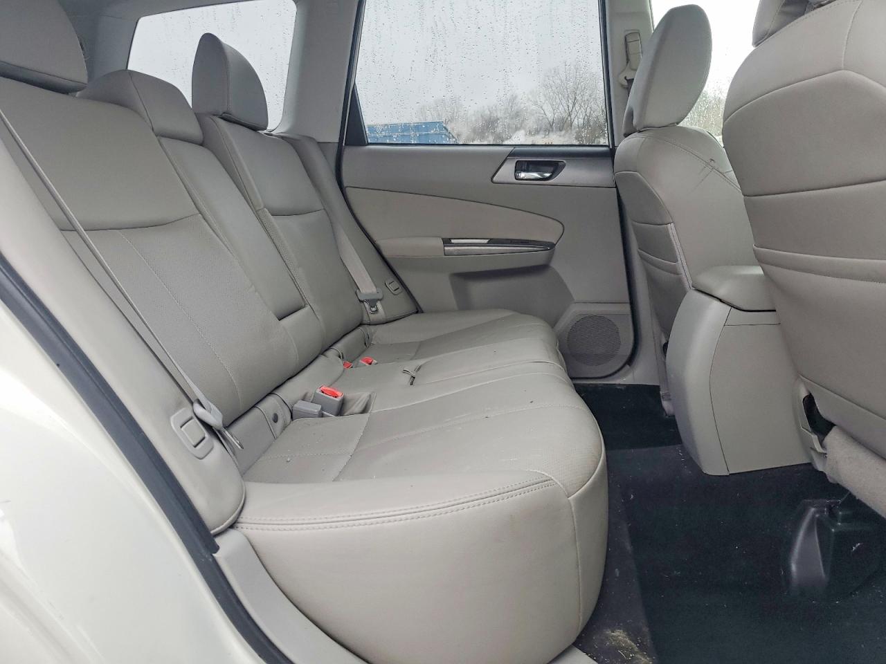 2013 SUBARU FORESTER LIMITED photo 11