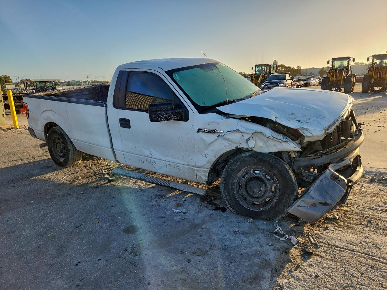 2011 FORD F150 photo 4
