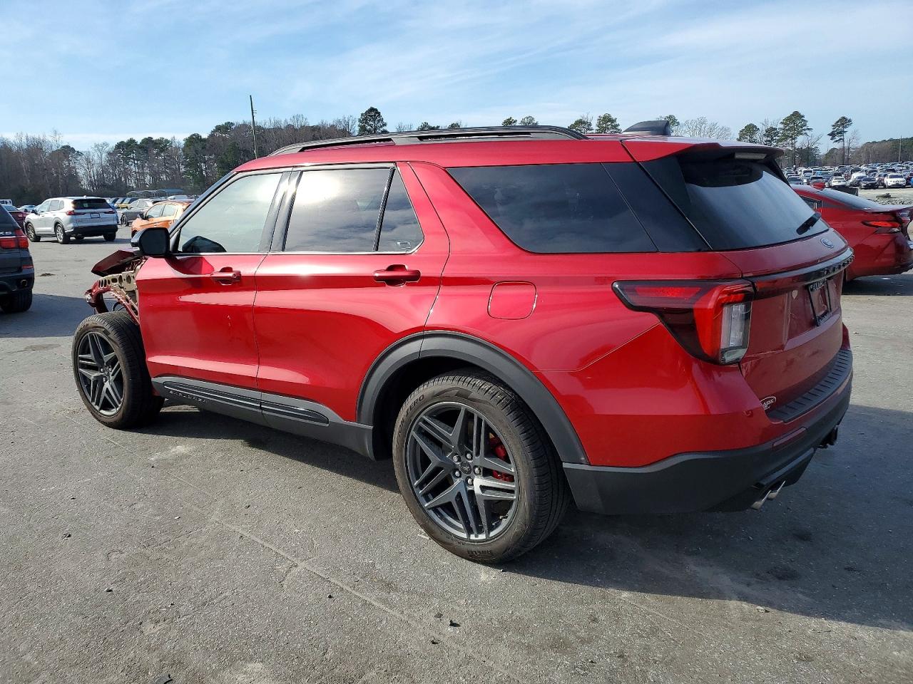 2025 FORD EXPLORER ST photo 2