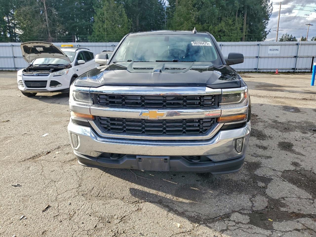 2016 CHEVROLET SILVERADO K1500 LT photo 5