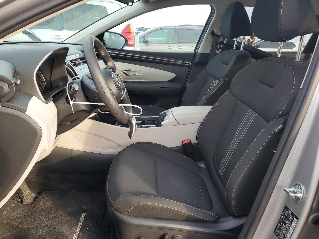2024 HYUNDAI TUCSON SEL photo 7