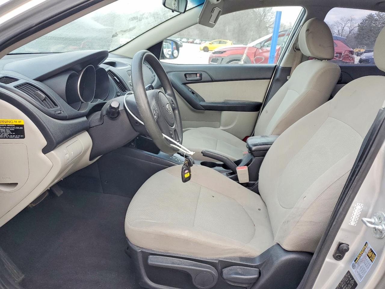 2010 KIA FORTE EX photo 7