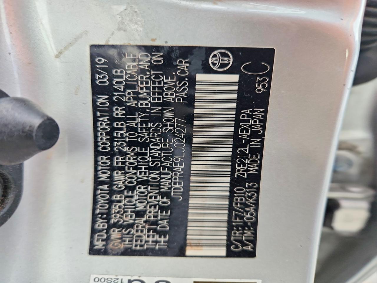 2020 TOYOTA COROLLA LE photo 12