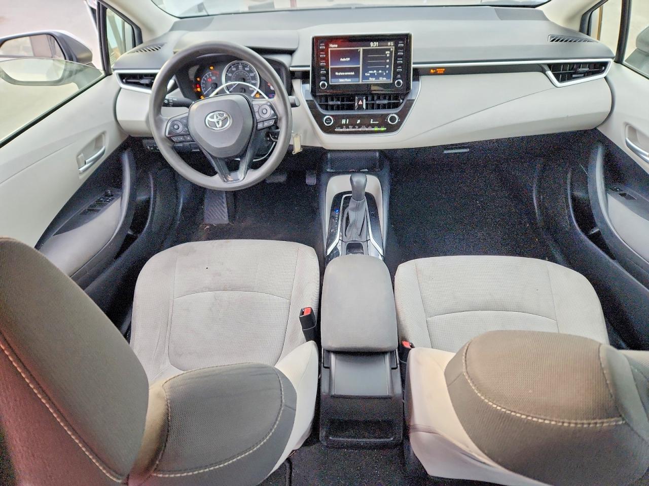2020 TOYOTA COROLLA LE photo 8
