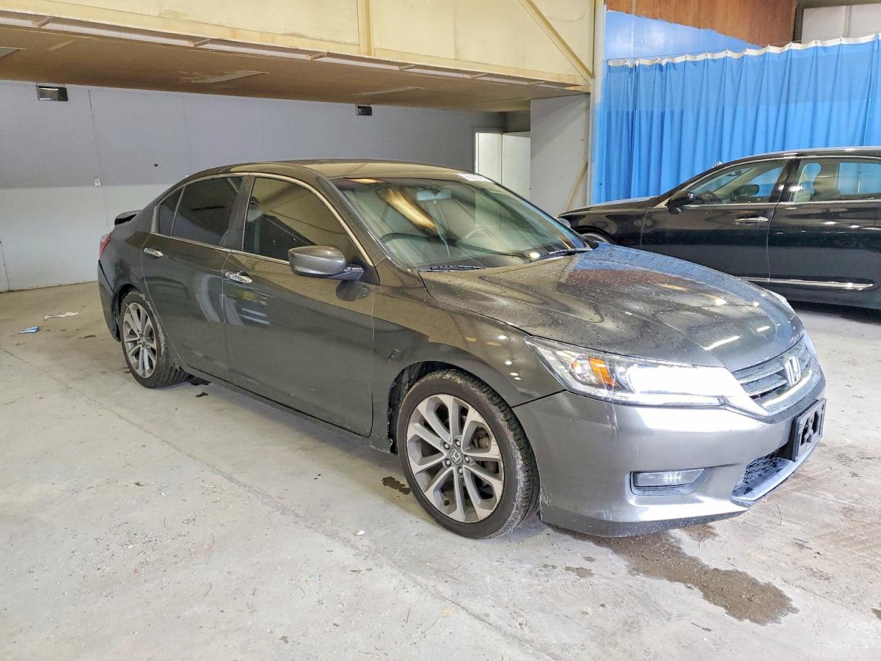 2014 HONDA ACCORD SPORT photo 4