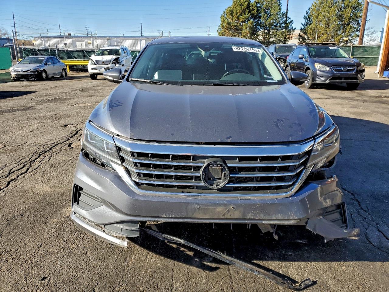 2021 VOLKSWAGEN PASSAT SE photo 5