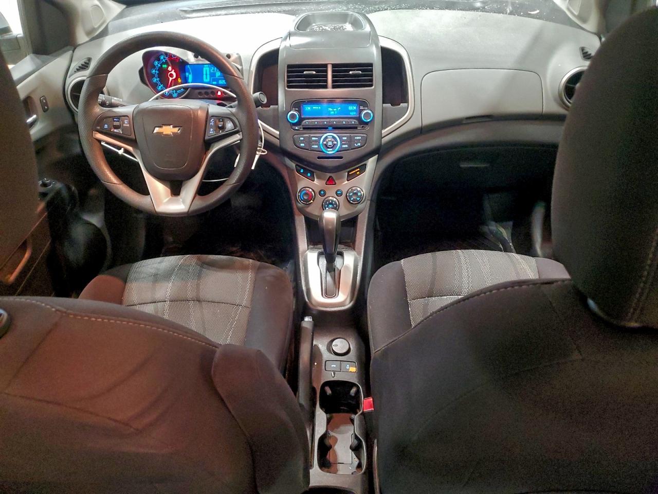 2014 CHEVROLET SONIC LT photo 15