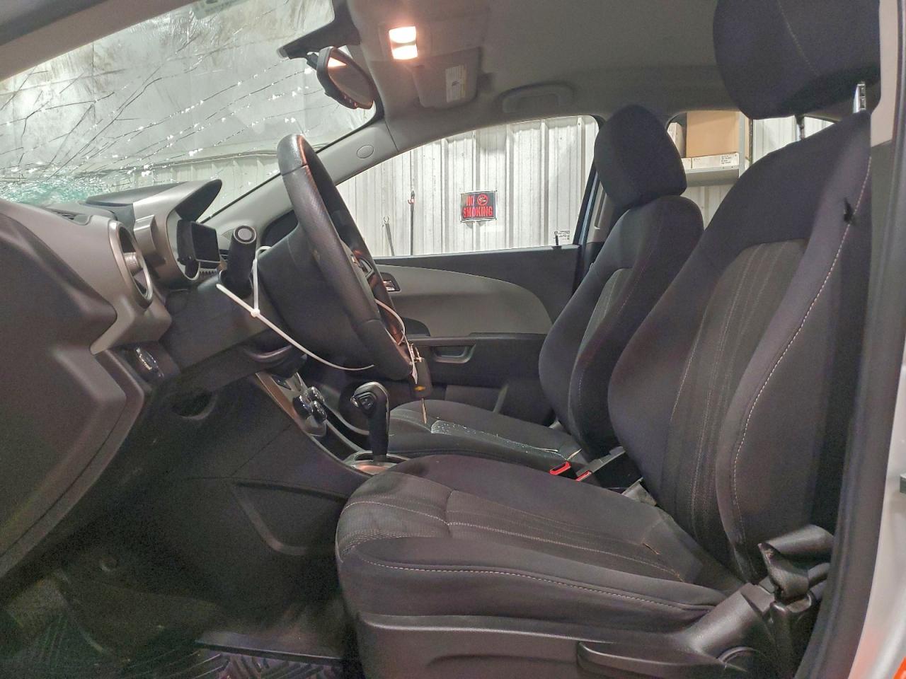 2014 CHEVROLET SONIC LT photo 13