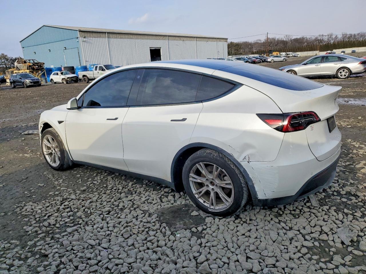 2021 TESLA MODEL Y photo 3