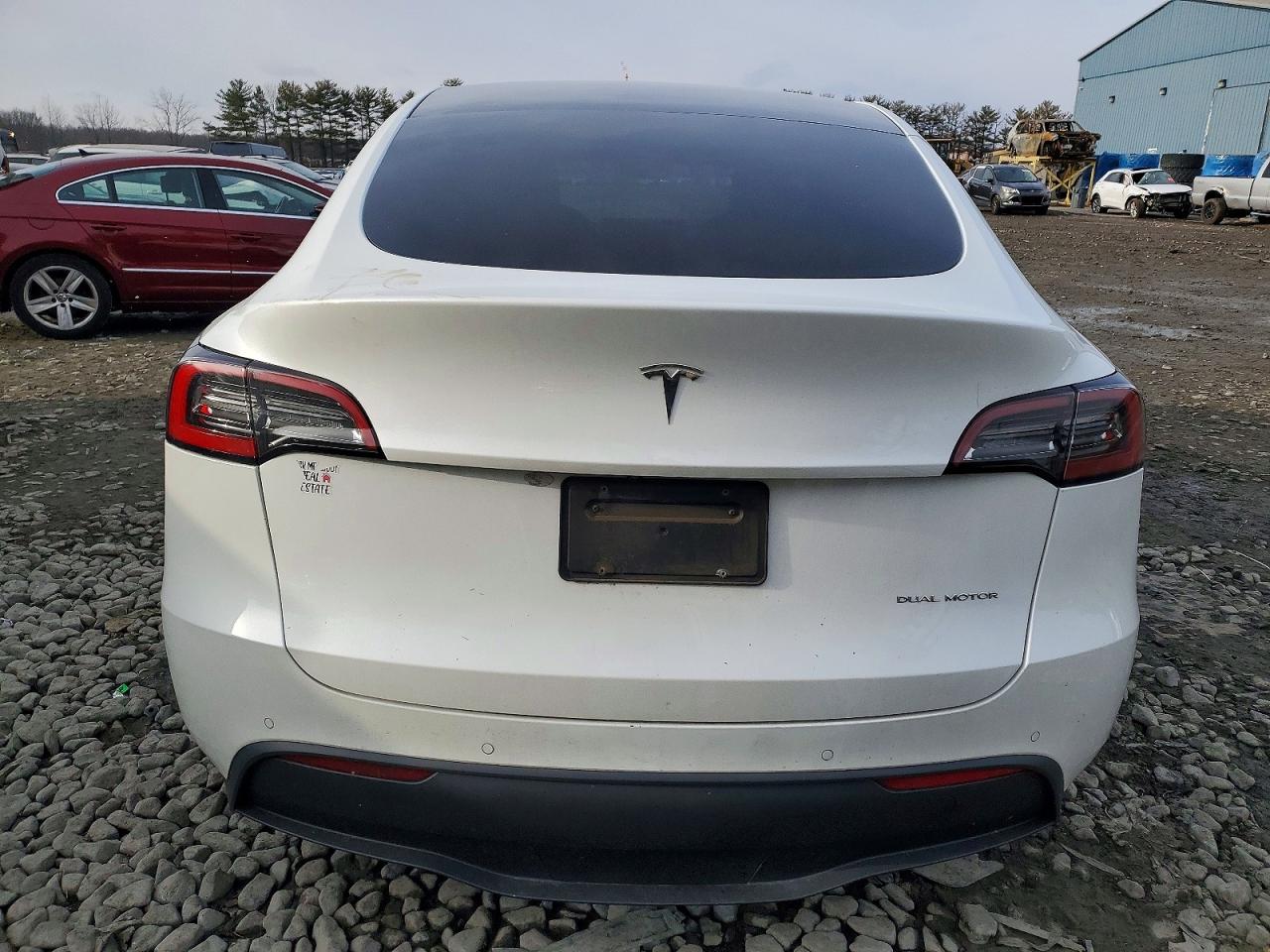 2021 TESLA MODEL Y photo 11