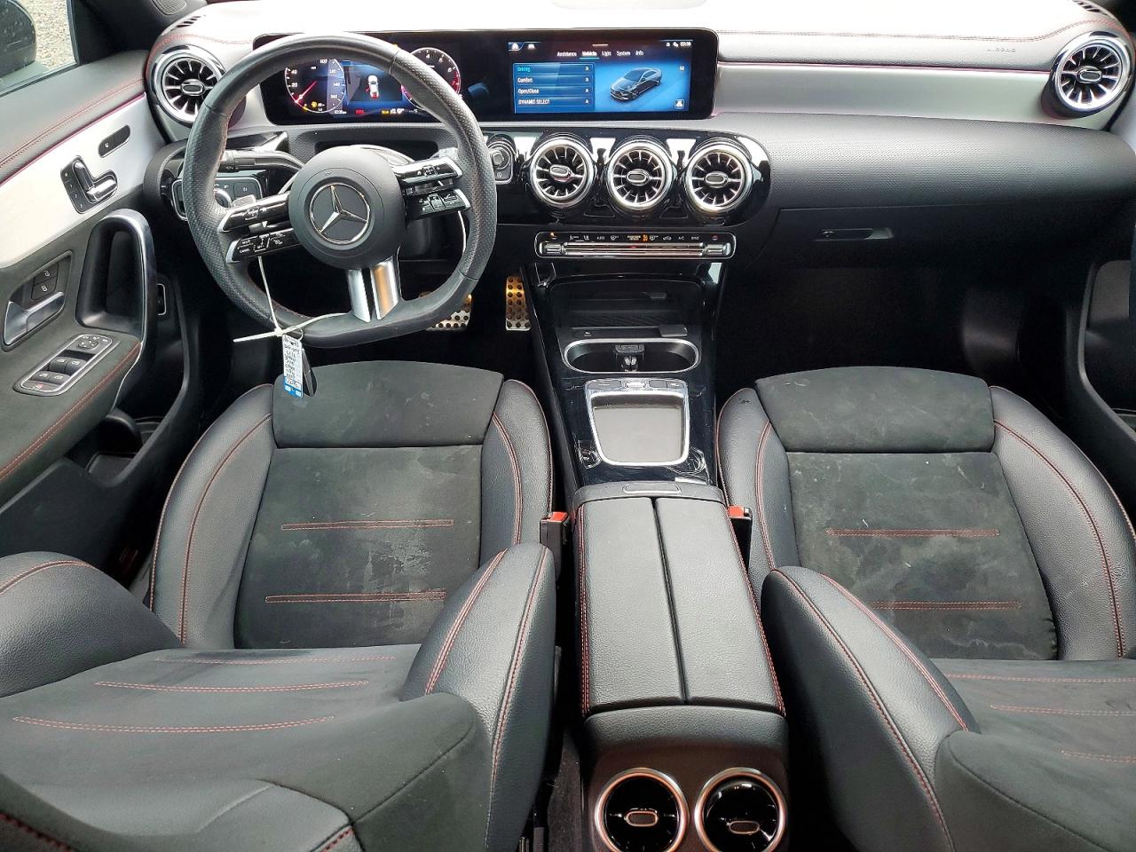 2024 MERCEDES-BENZ CLA 250 photo 15