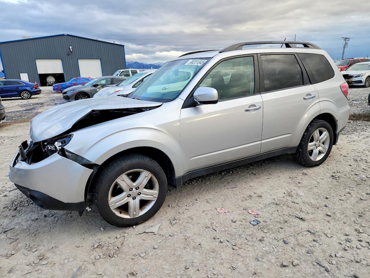 2010 SUBARU FORESTER