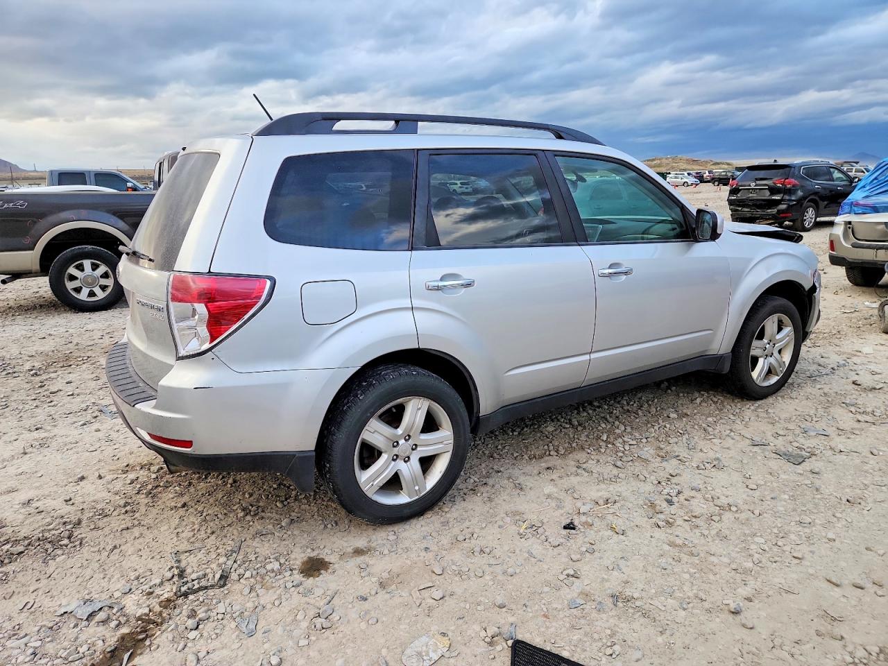 2010 SUBARU FORESTER 2.5X LIMITED photo 7