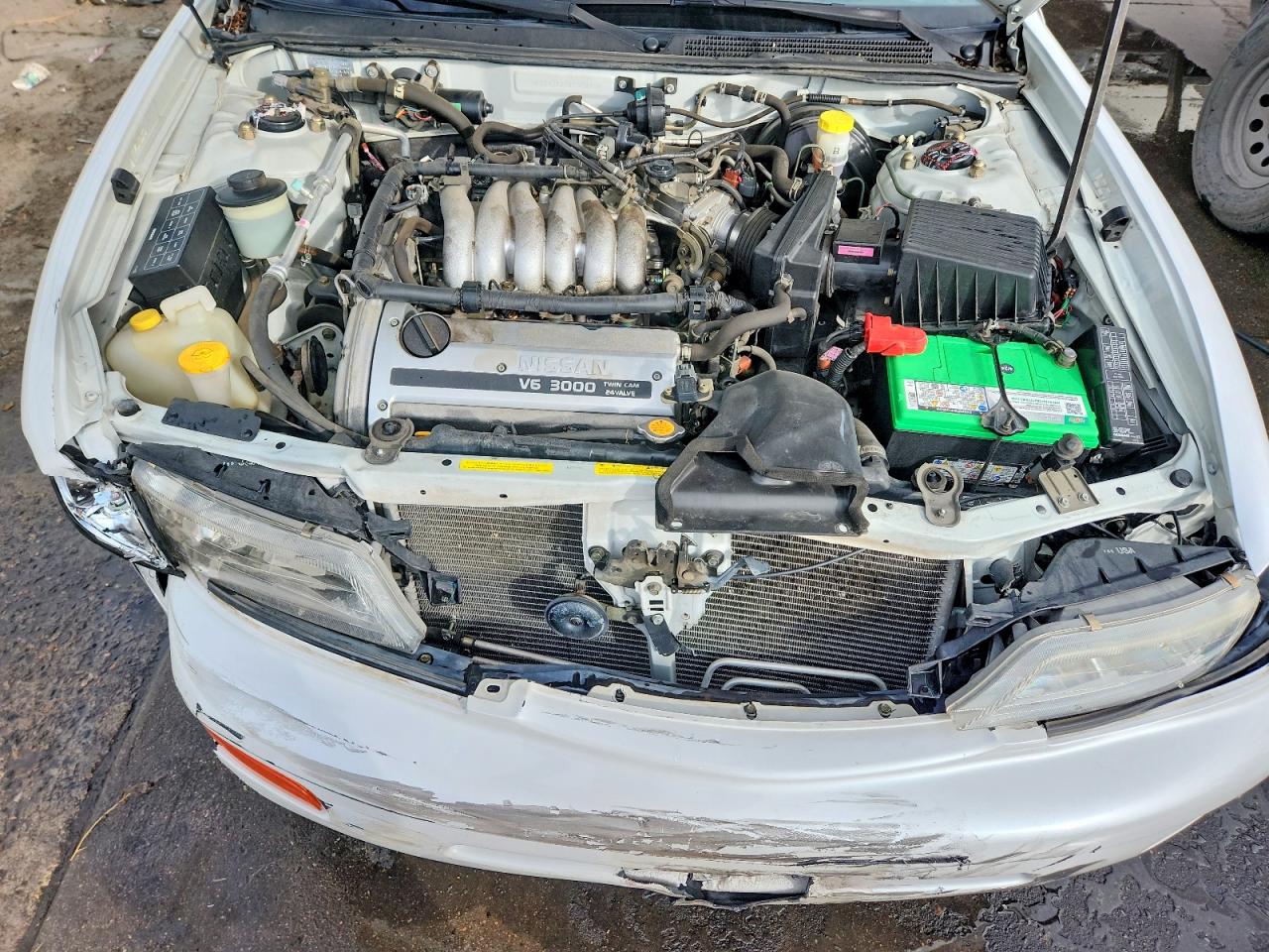 1998 NISSAN MAXIMA GXE photo 11
