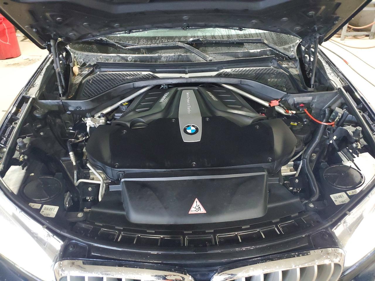 2014 BMW X5 XDRIVE50I photo 12