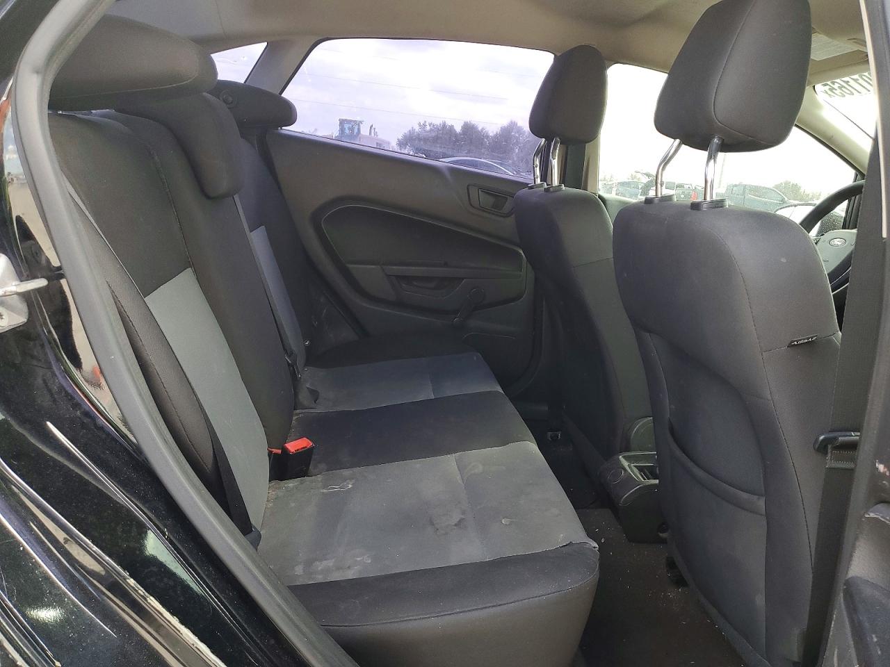 2019 FORD FIESTA S photo 10