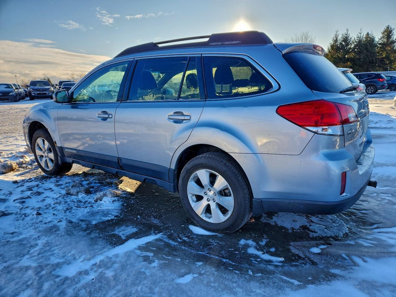 2012 SUBARU OUTBACK 3.6R LIMITED photo 2