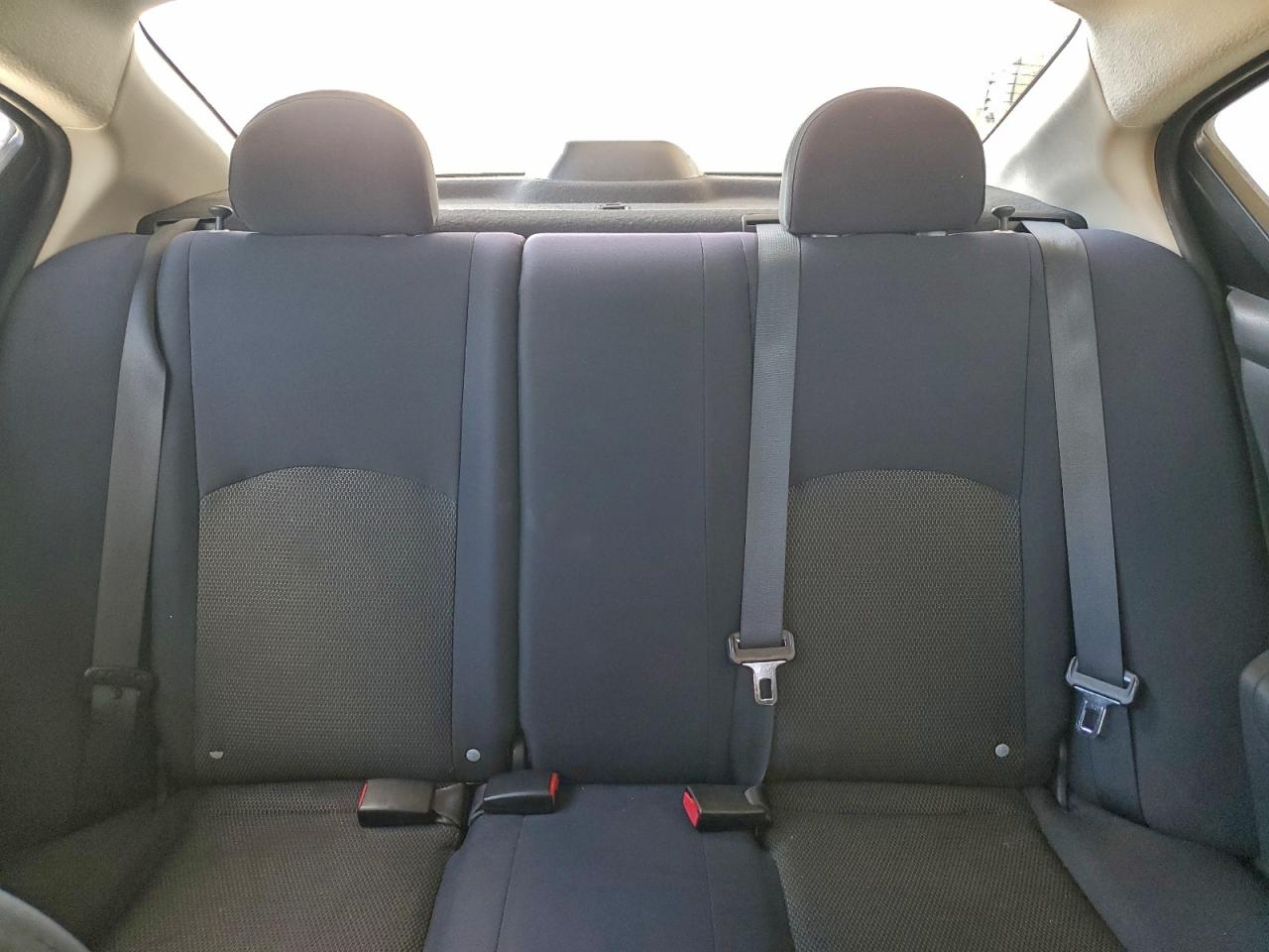 2012 NISSAN VERSA S photo 10