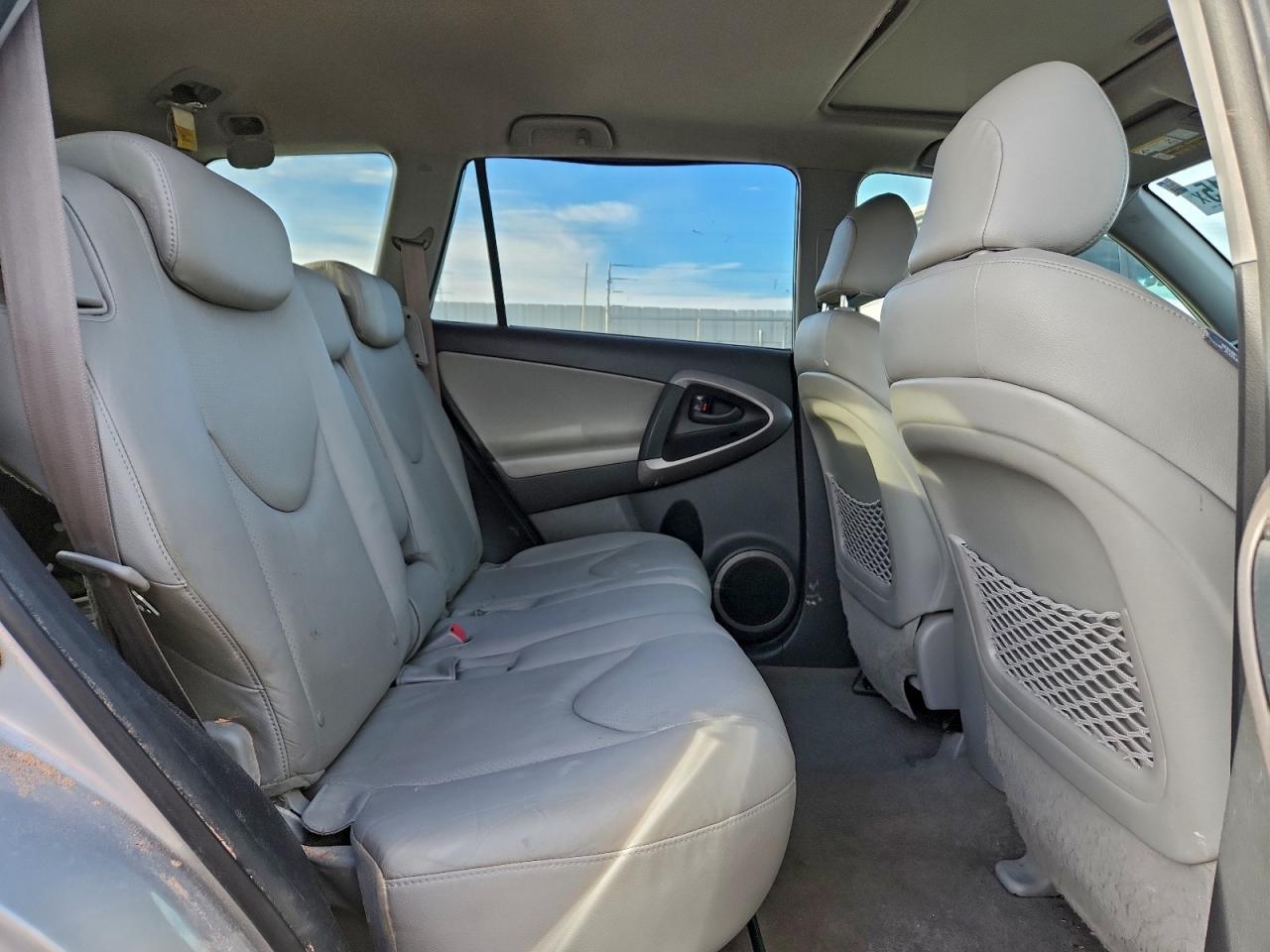 2008 TOYOTA RAV4 LIMITED photo 11