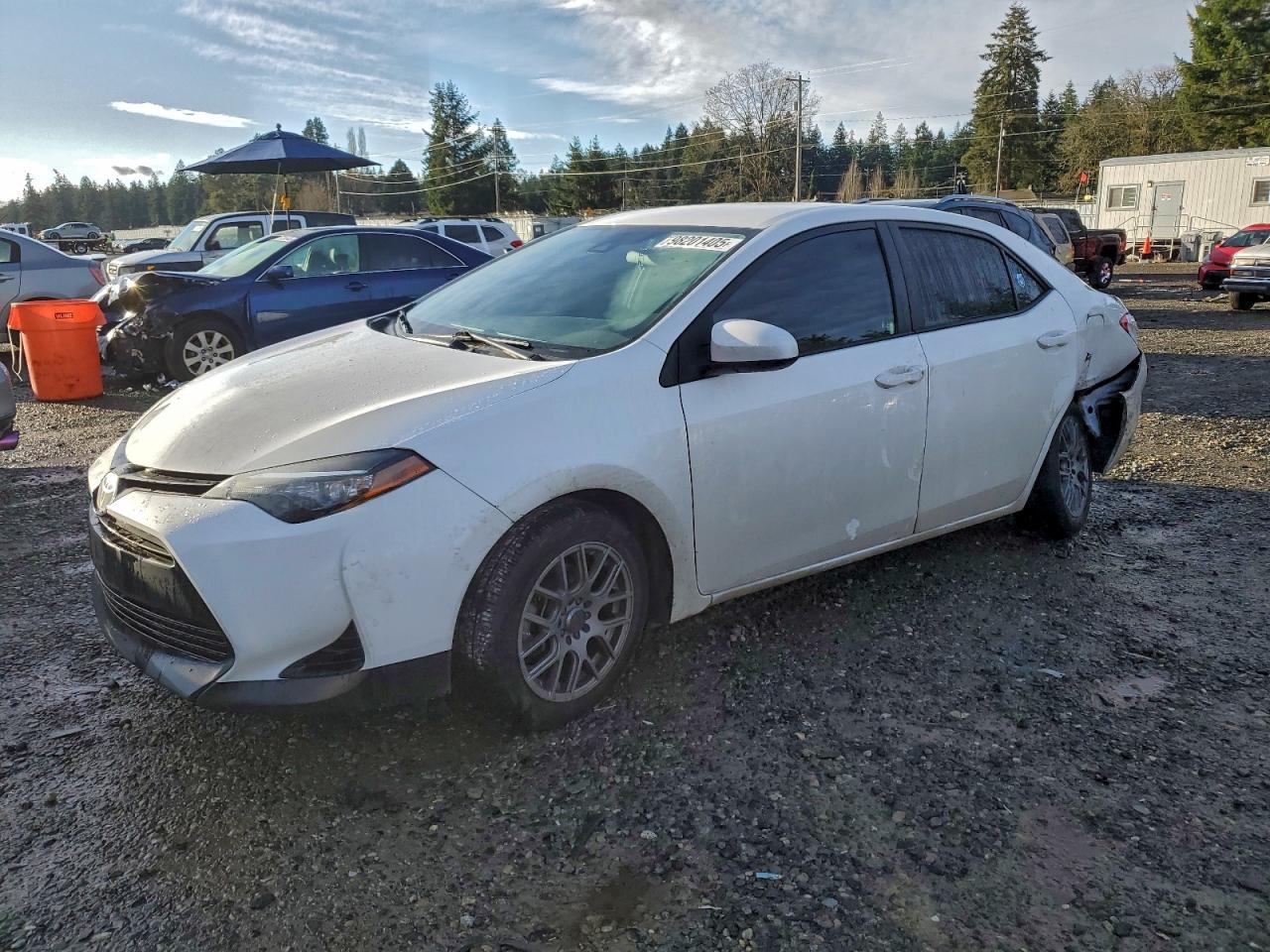 2017 TOYOTA COROLLA