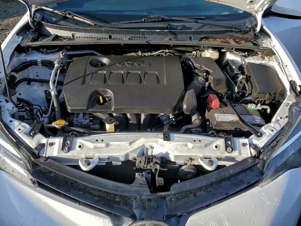 2017 TOYOTA COROLLA LE photo 11