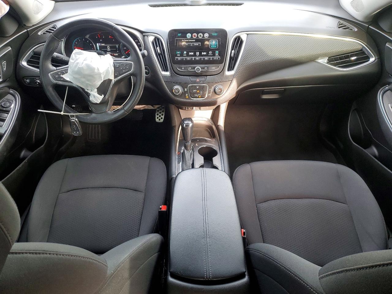 2016 CHEVROLET MALIBU LT photo 8