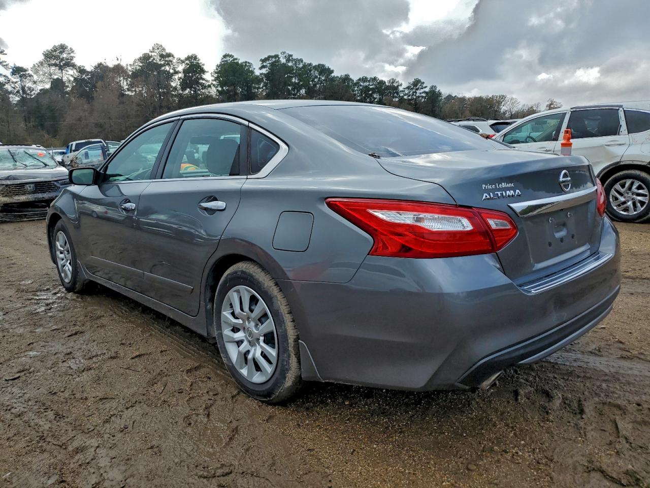 2017 NISSAN ALTIMA 2.5 photo 2