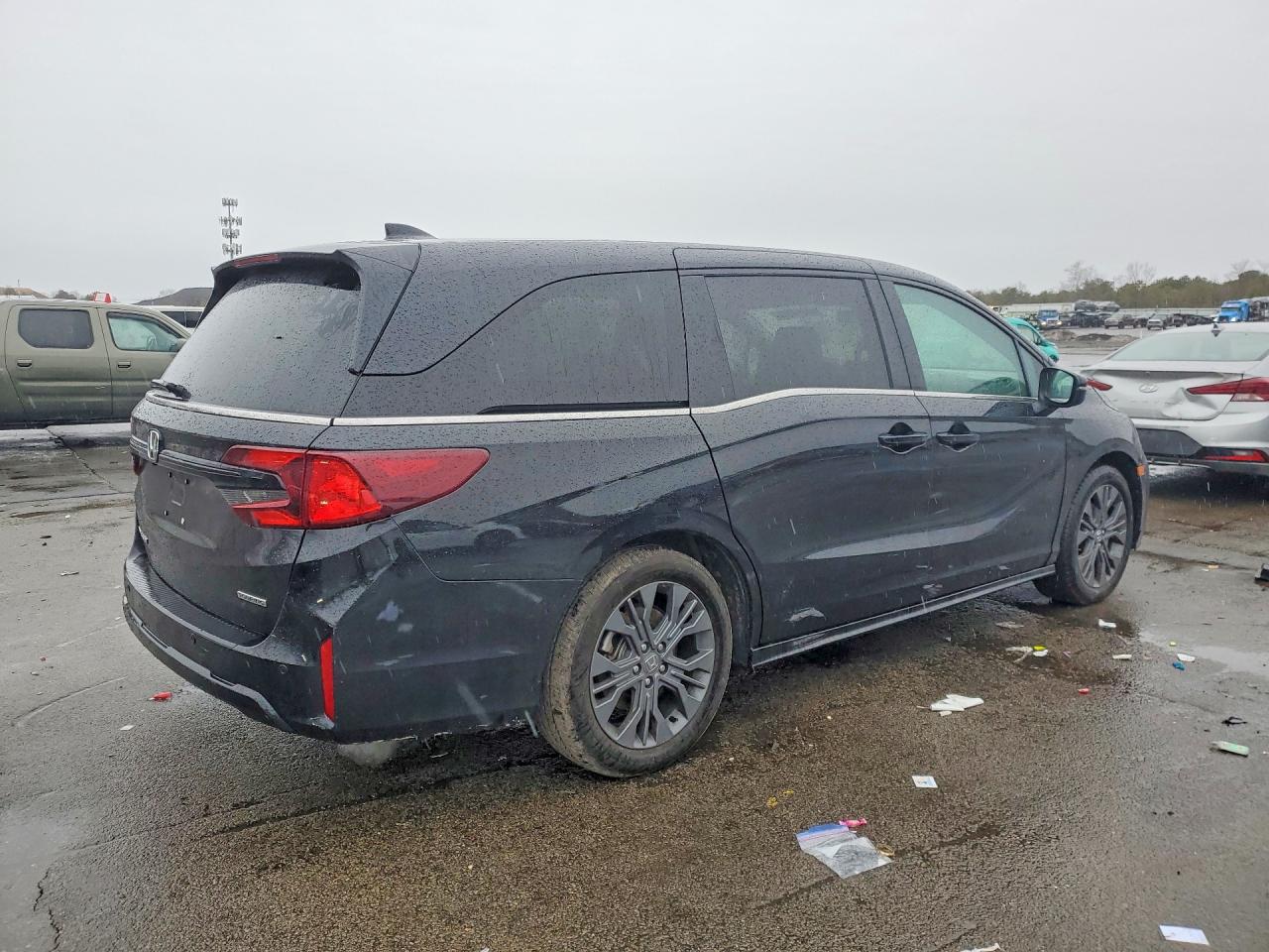 2025 HONDA ODYSSEY TOURING photo 3