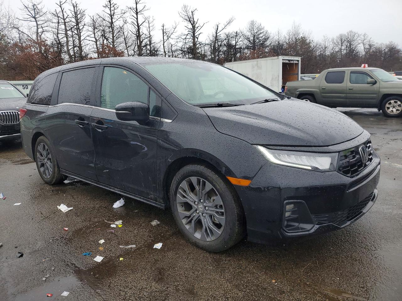 2025 HONDA ODYSSEY TOURING photo 4