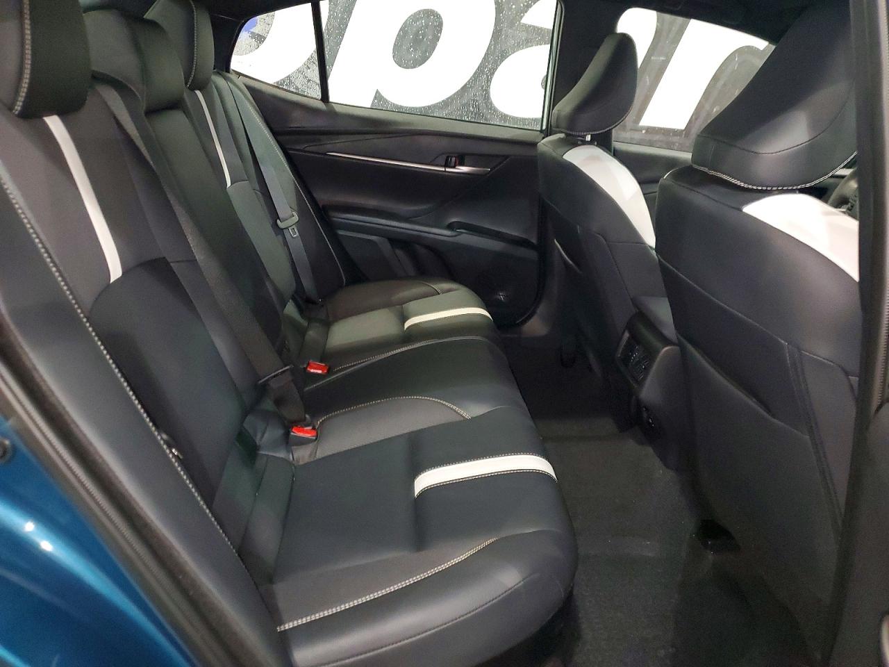2025 TOYOTA CAMRY XSE photo 10