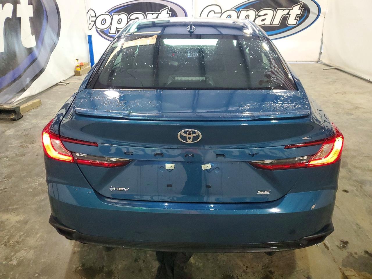 2025 TOYOTA CAMRY XSE photo 6