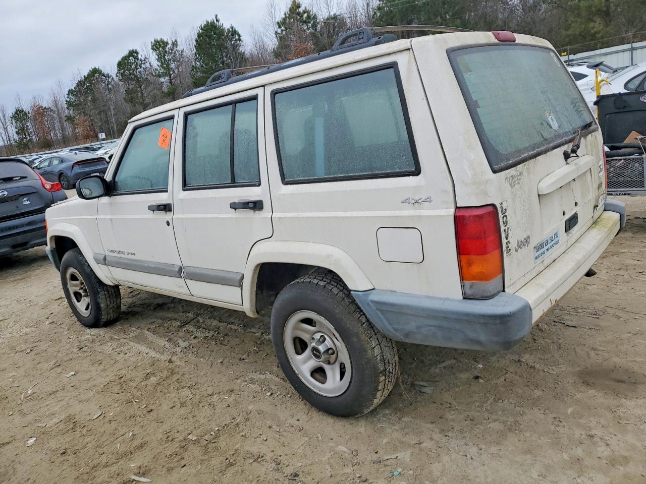 2001 JEEP CHEROKEE photo 2