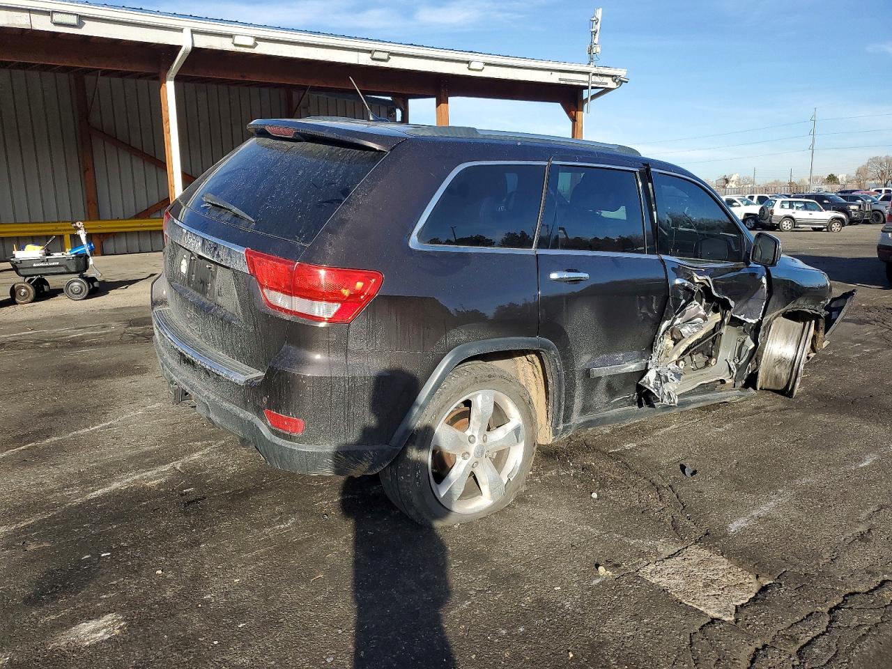 2012 JEEP GRAND CHEROKEE OVERLAND photo 3
