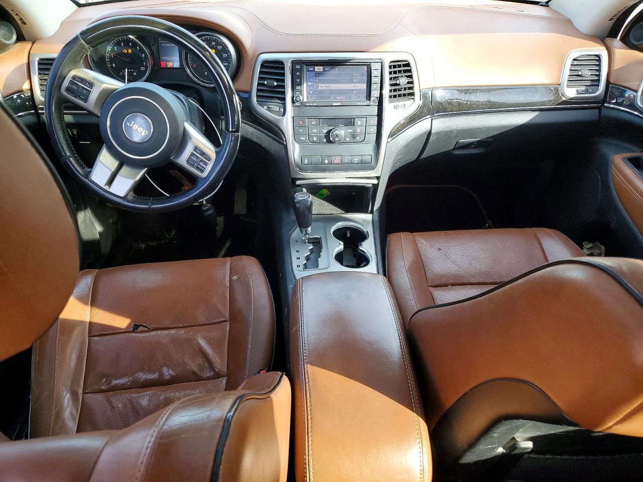 2012 JEEP GRAND CHEROKEE OVERLAND photo 8