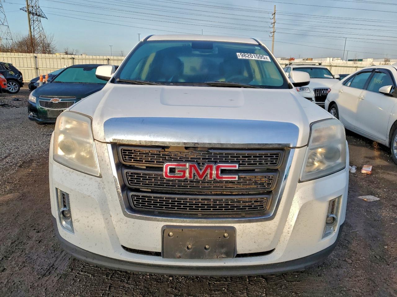 2012 GMC TERRAIN SLE photo 5