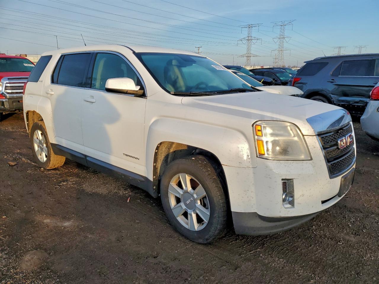 2012 GMC TERRAIN SLE photo 4