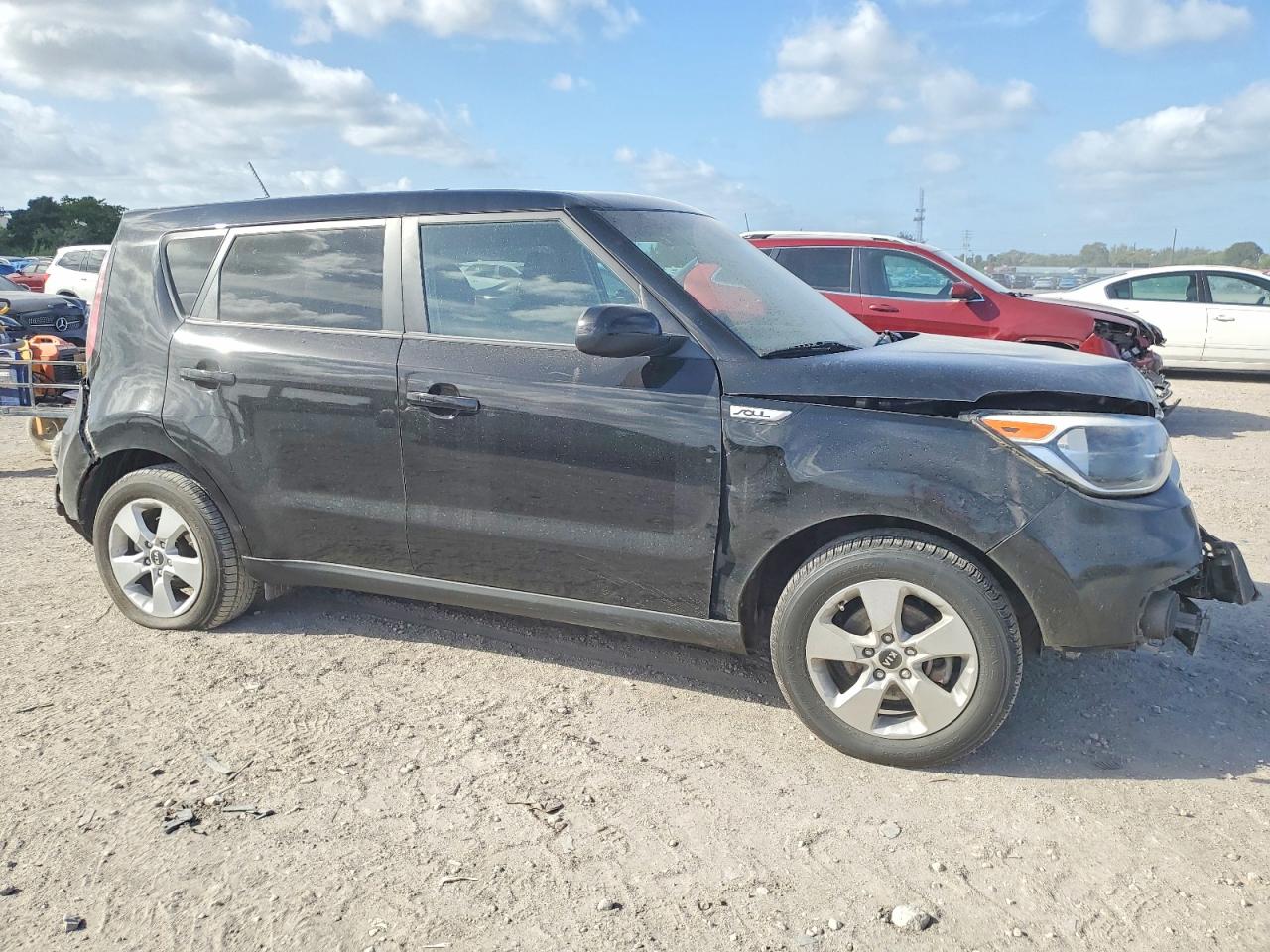 2017 KIA SOUL photo 4