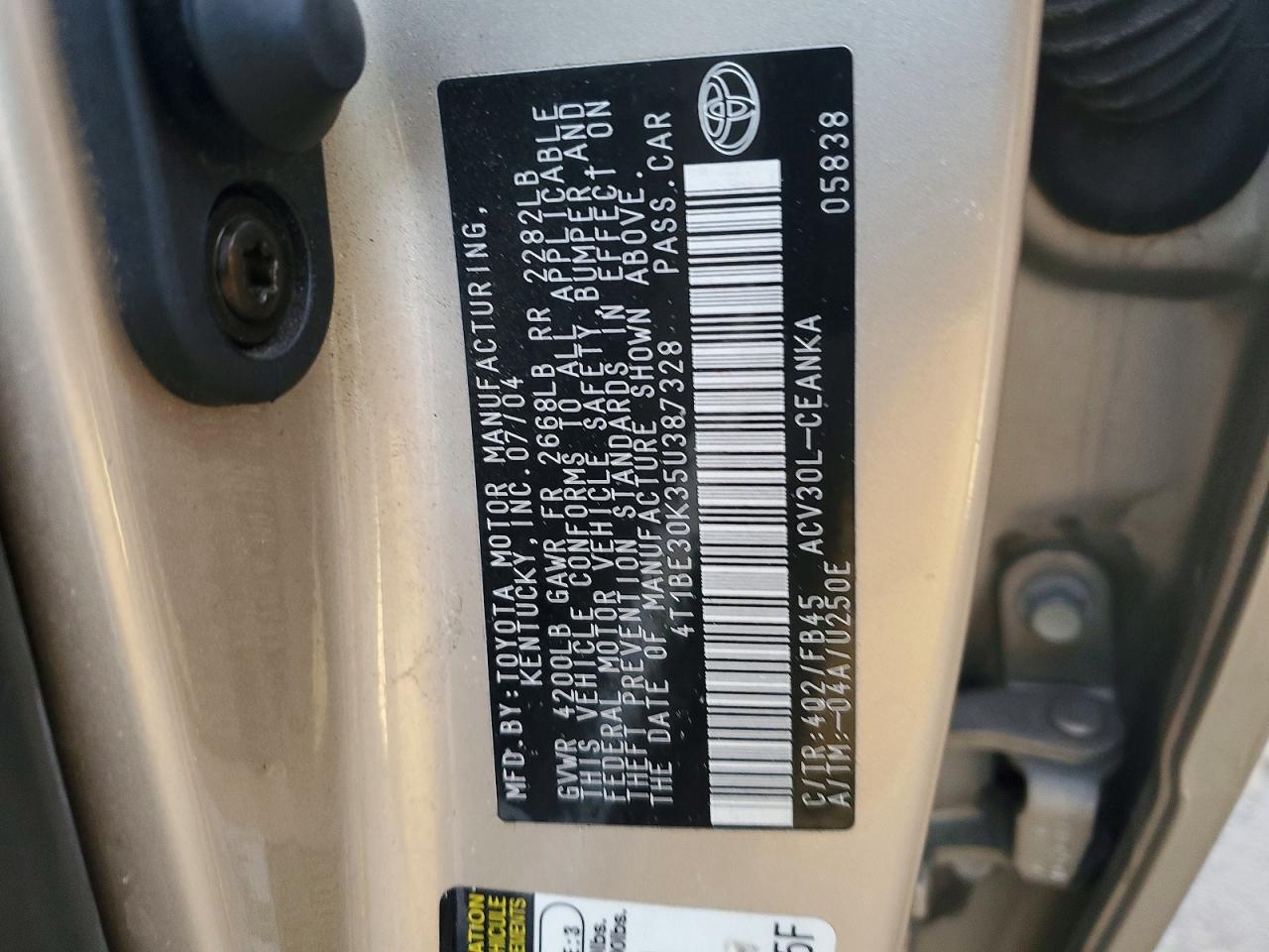 2005 TOYOTA CAMRY LE photo 12