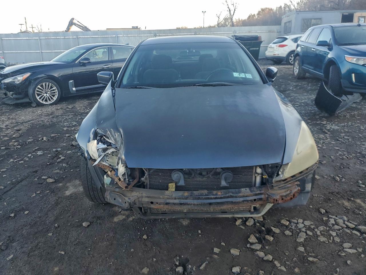 2004 HONDA ACCORD LX photo 5