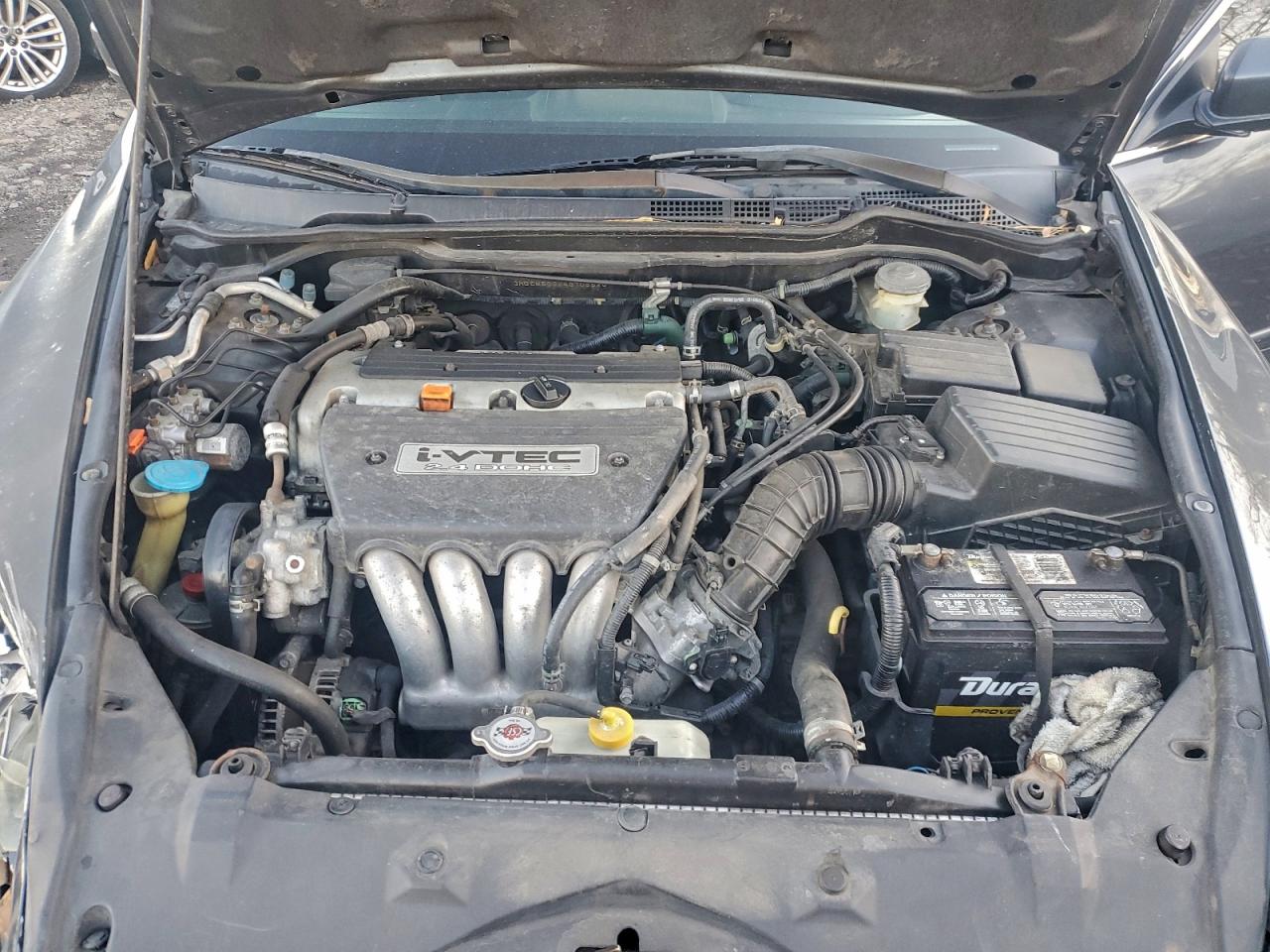 2004 HONDA ACCORD LX photo 11