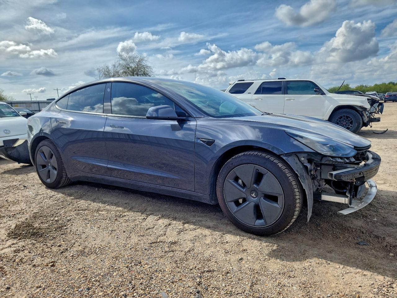 2022 TESLA MODEL 3 photo 4