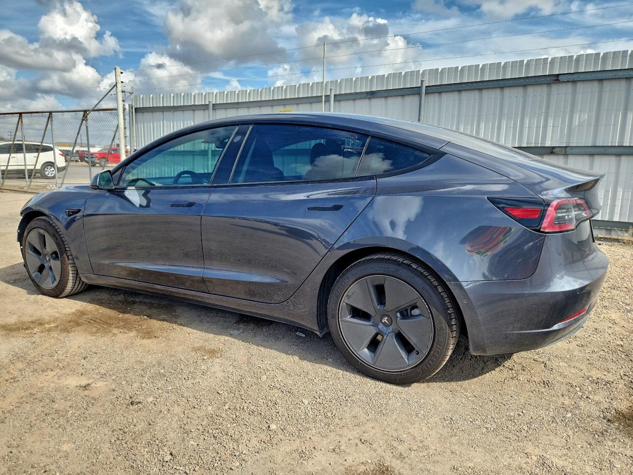 2022 TESLA MODEL 3 photo 2