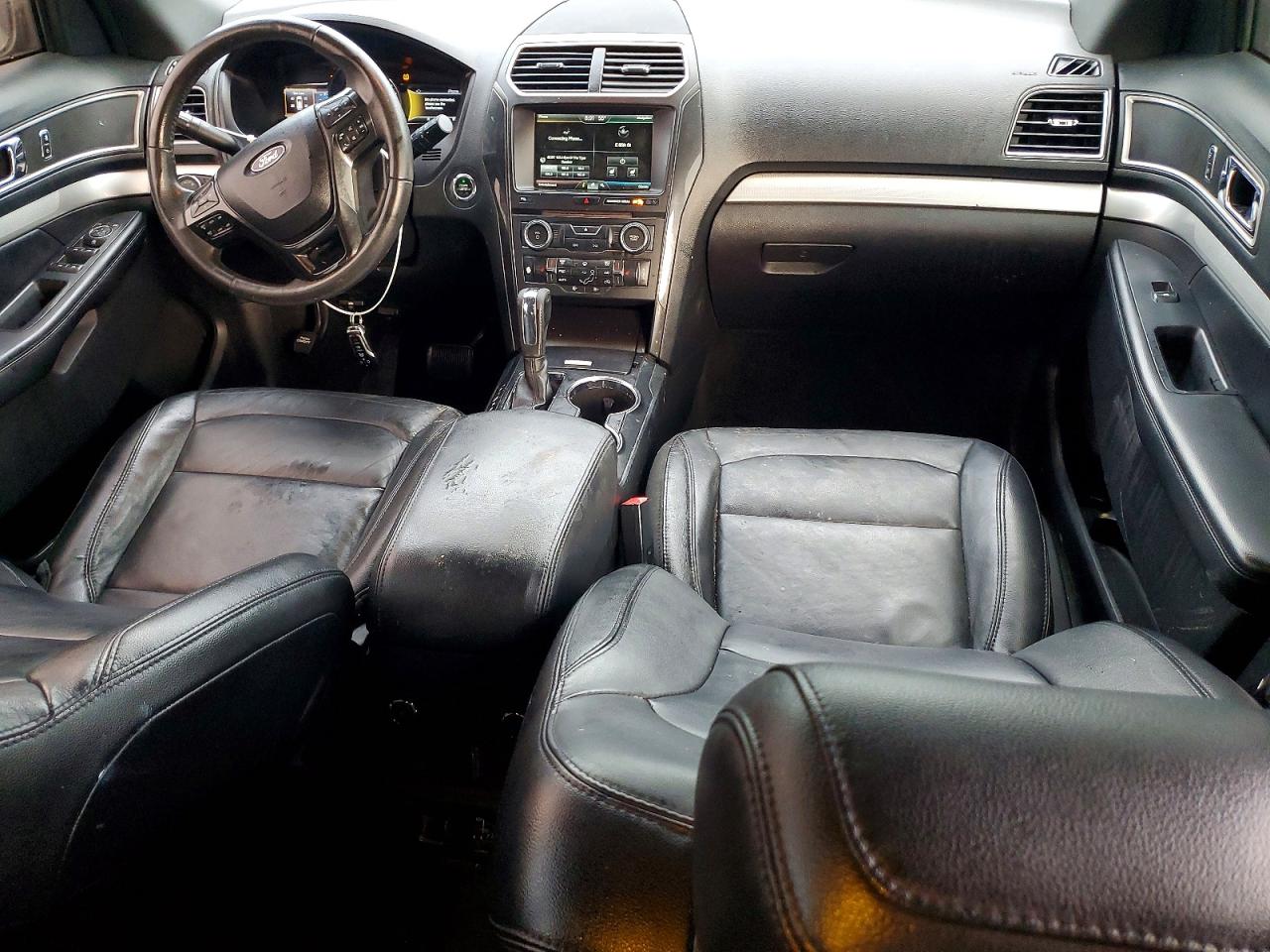 2016 FORD EXPLORER XLT photo 8