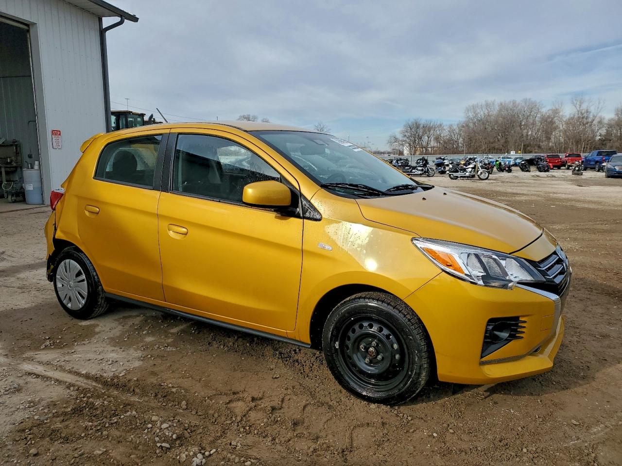 2024 MITSUBISHI MIRAGE ES photo 4